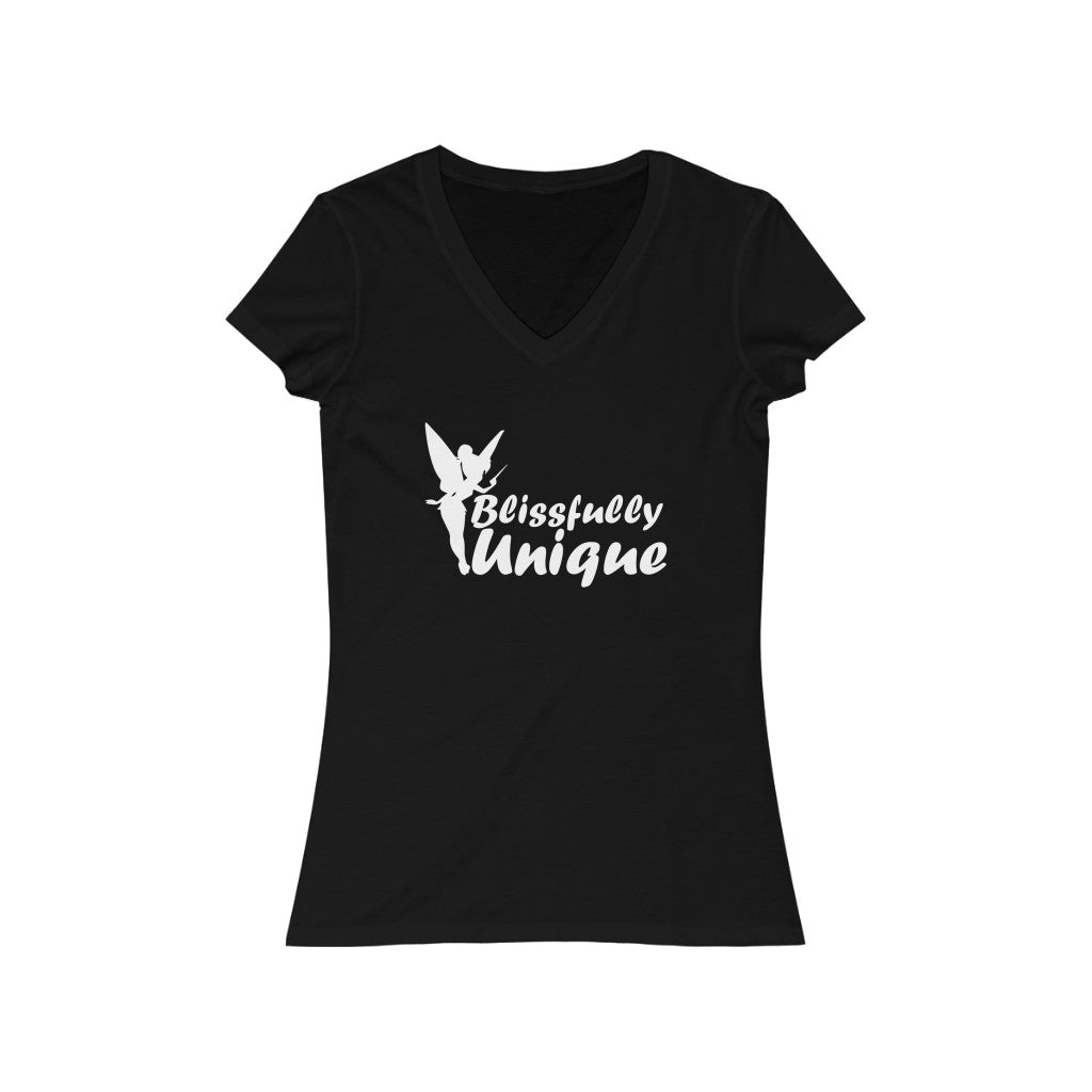 Blissfully Unique V-Neck Tee - Wellearthe