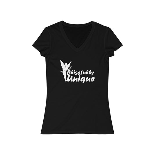 Blissfully Unique V-Neck Tee - Wellearthe